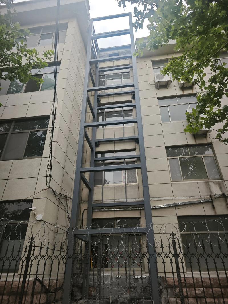 电梯建设与运营,成为现代建筑不可或缺的新基础设施—从设计到维护的全生命周期管理