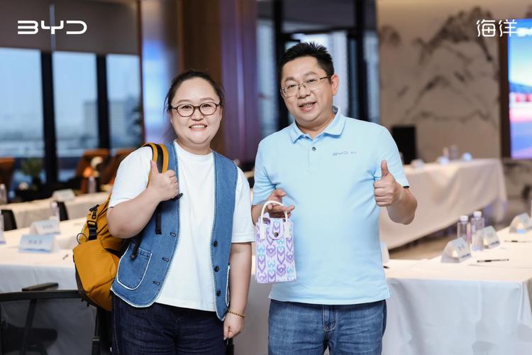 用户需求聊，让产品成为朋友