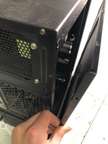 组装电脑的教程，从硬件到软件的全步骤指南