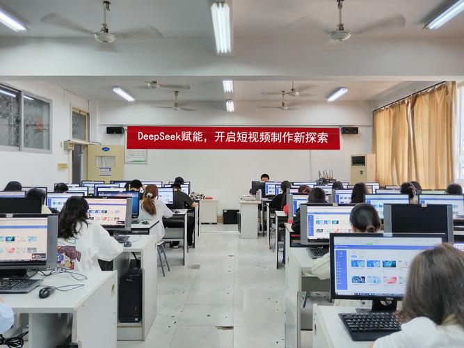全国中小学电脑制作活动—电脑主题网站新势力