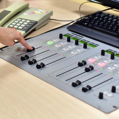 电脑扩音器，改变你的声音世界