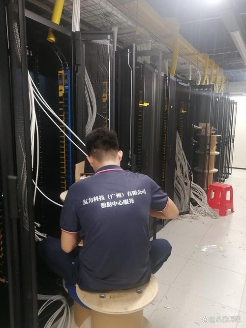昆明网络公司器,助力网络设备与服务器的高效配置与维护