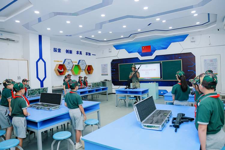 郑州电脑学校，用科技点亮教育之旅