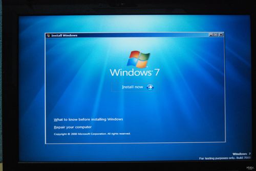 安装苹果电脑上的最新操作系统—Windows 7