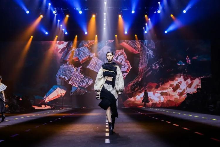 长沙服务网站建设,助力 destination 丽人