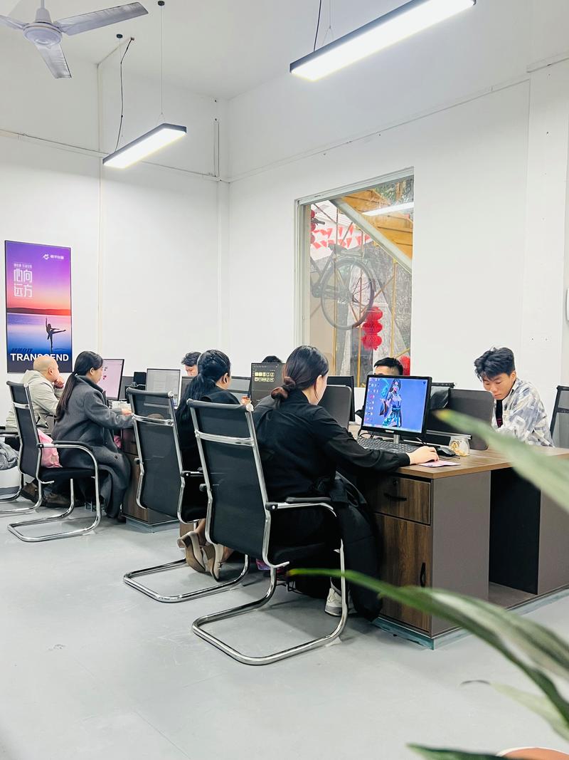 如何打造高质量的网络工作室图片