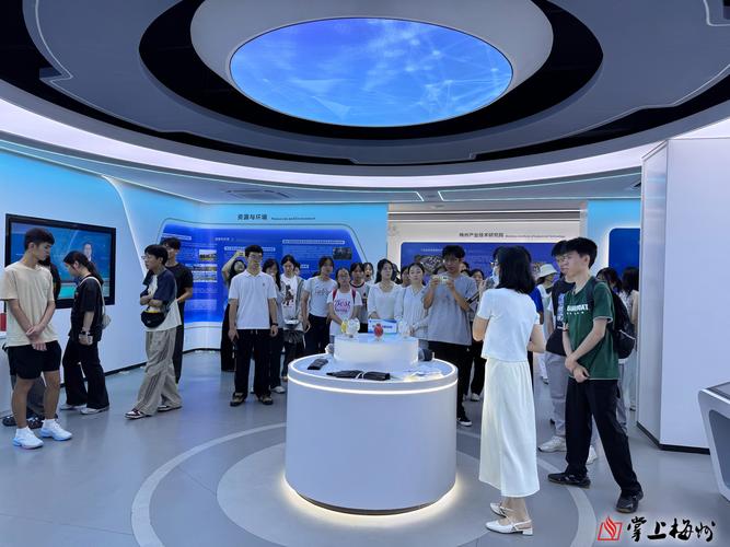 广东名雅网络科技,科技与教育的融合之旅